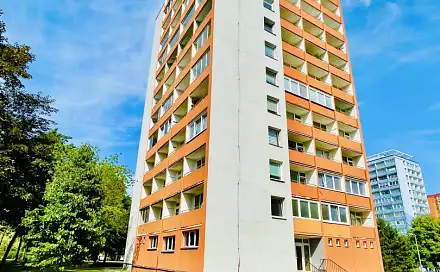Prodej bytu 4+1 84 m², Seifertova, Chomutov