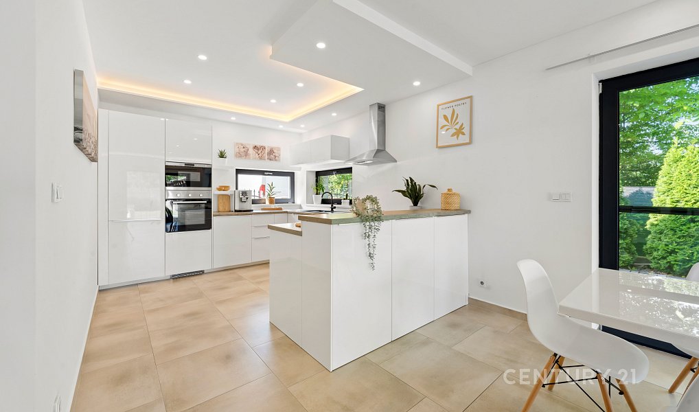 Prodej domu 140 m² s pozemkem 599 m², Čebín – náhled fotky 4