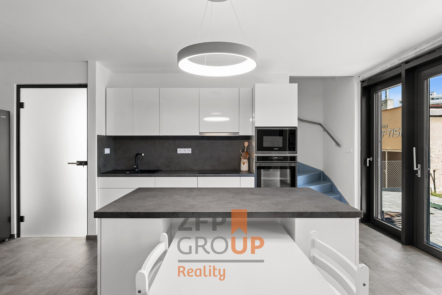 Prodej domu 119 m² s pozemkem 465 m²