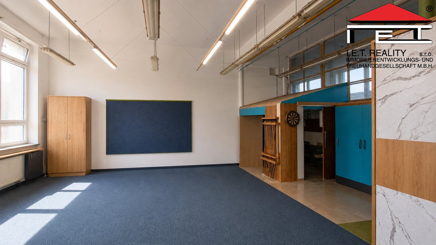 Pronájem výrobních prostor 169 m² – fotografie 2