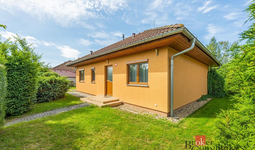 Prodej domu 91 m² s pozemkem 900 m², Tlustice – fotka 1 z 34