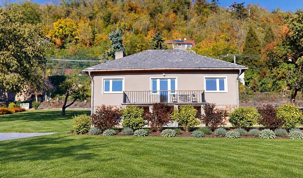 Pronájem domu 106 m² s pozemkem 2 655 m², Zbečno – náhled fotky 3