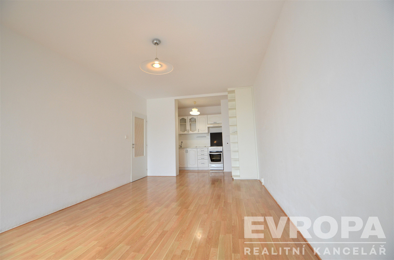 Pronájem bytu 2+kk 51 m² – fotografie 3