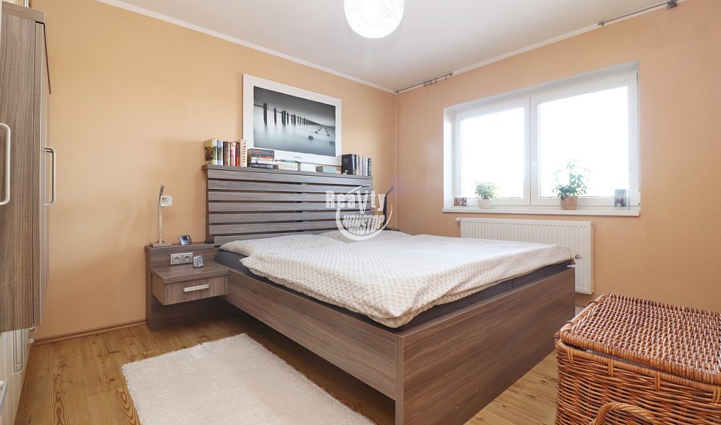 Prodej domu 101 m² s pozemkem 913 m², Kačlehy – náhled fotky 13