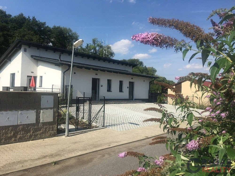 Pronájem bytu 2+kk 62 m²
