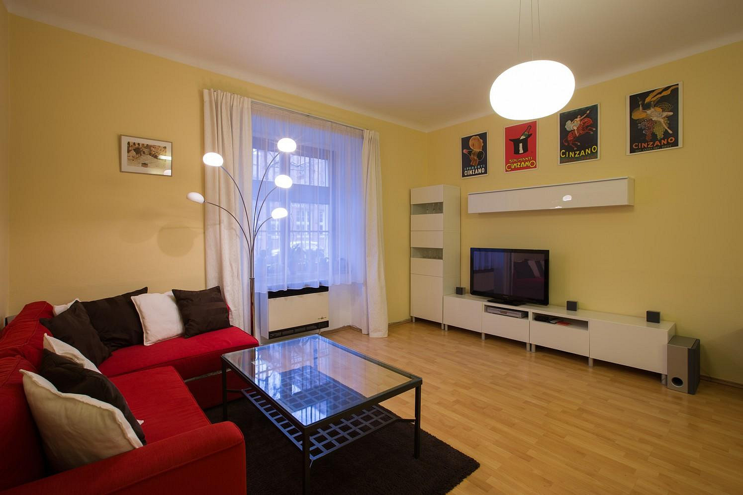 Pronájem bytu 2+kk 50 m² – fotografie 4