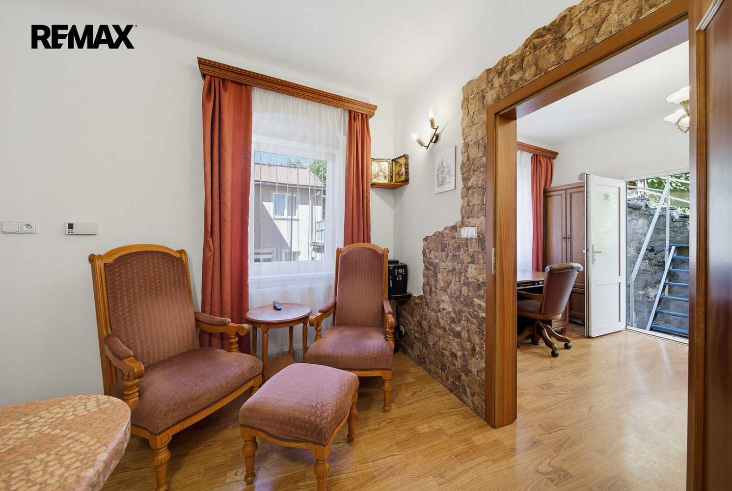 Prodej bytu 1+1 37 m² – fotografie 3