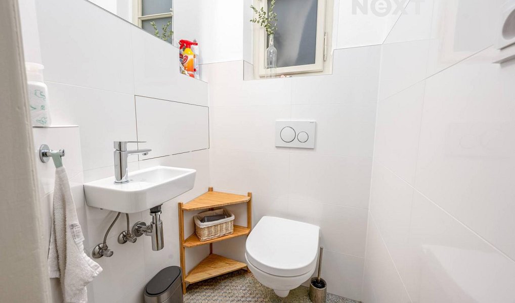 Pronájem bytu 3+1 93 m², Praha – náhled fotky 12