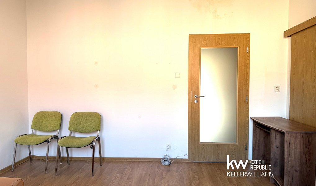 Pronájem bytu 1+kk 24 m², Bílina – náhled fotky 6
