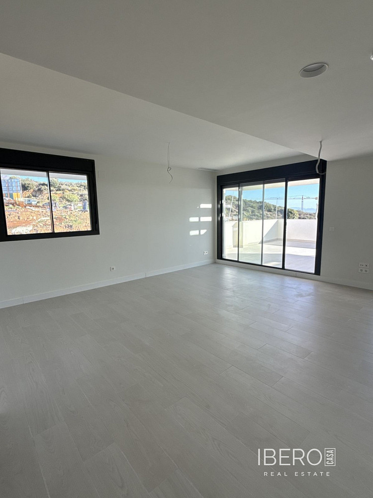 Pis 3+kk – Casares, Puerto de la Cruz, Costa del Sol Occidental - Més