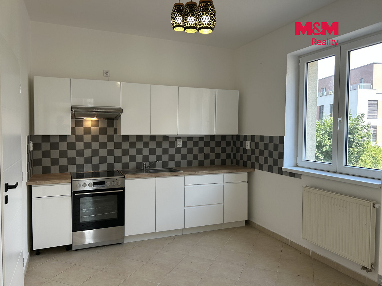 Pronájem bytu 3+1 74 m² — photo 2