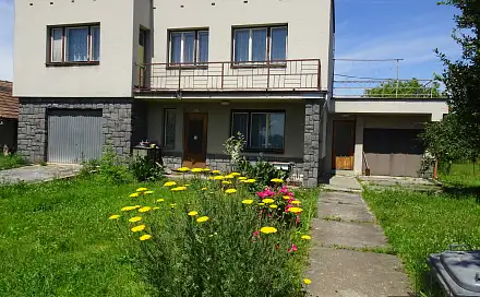 Prodej domu 250 m² s pozemkem 1 106 m², Na Vsi, Pardubice - Černá za Bory