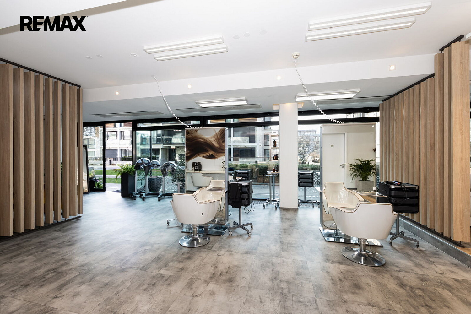 Pronajem 177 m², Praha 8 – pohled 5