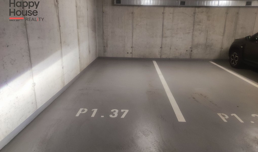 Pronájem garáže, 12 m², Libeň - Praha 8, Praha