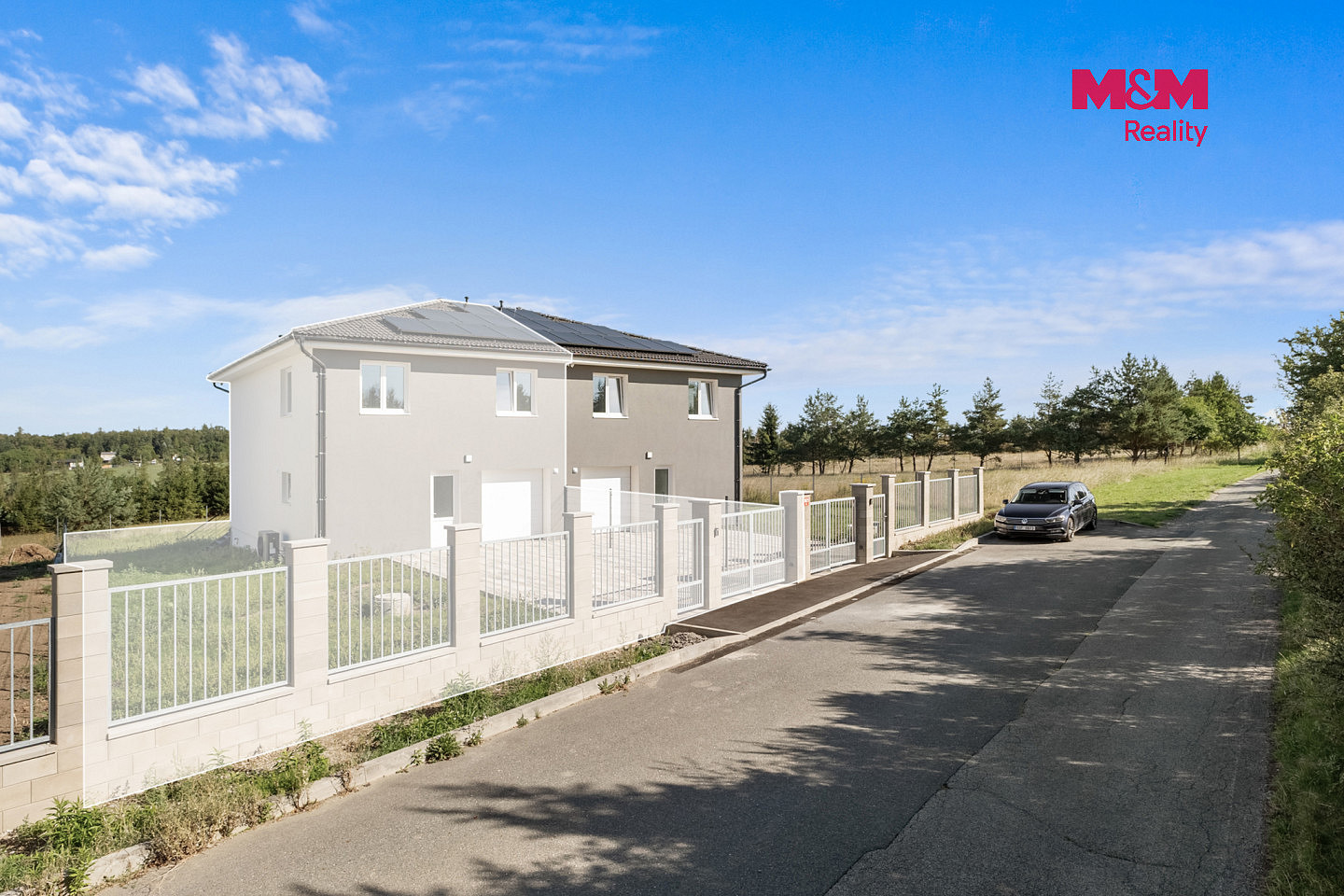 Prodej domu 156 m² s pozemkem 593 m² – fotografie 2