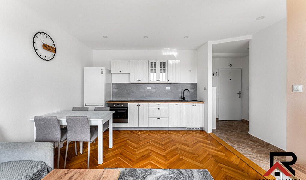 Prodej bytu 2+1 50 m², Třebíč – náhled fotky 3