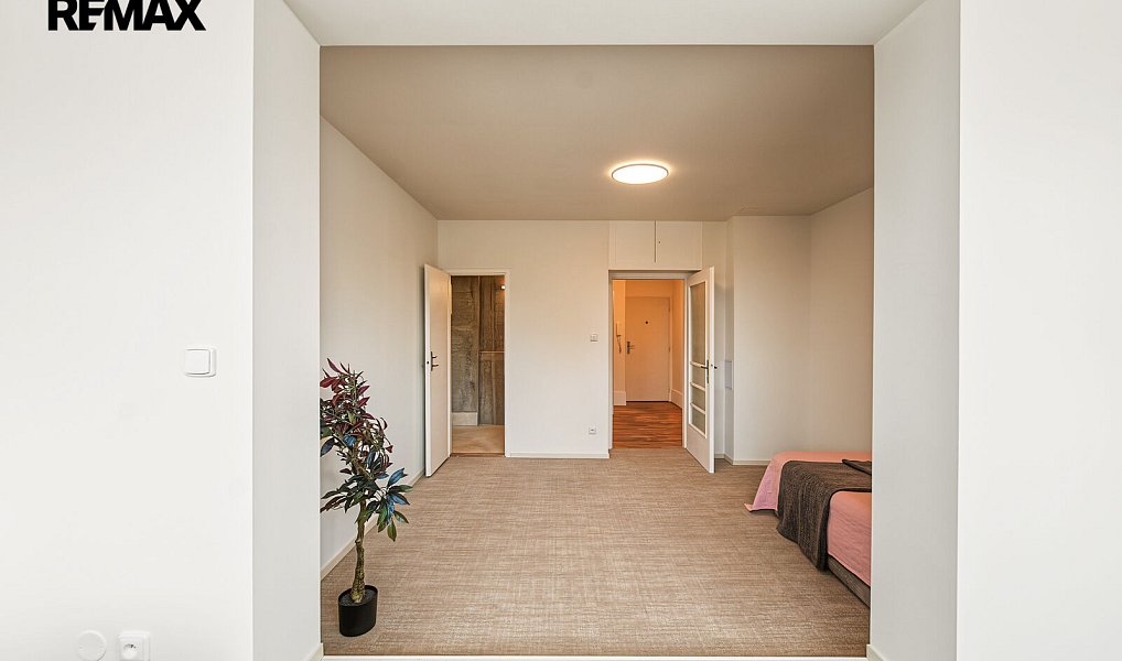 Prodej bytu 3+1 91 m², Praha – náhled fotky 34