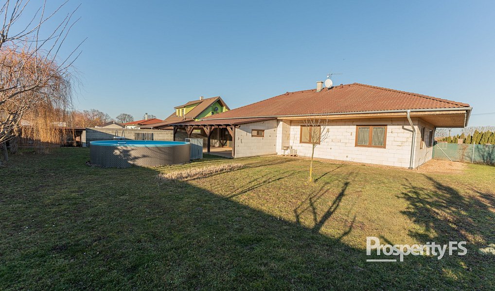 Prodej domu 169 m² s pozemkem 1 152 m², Lutopecny – náhled fotky 18