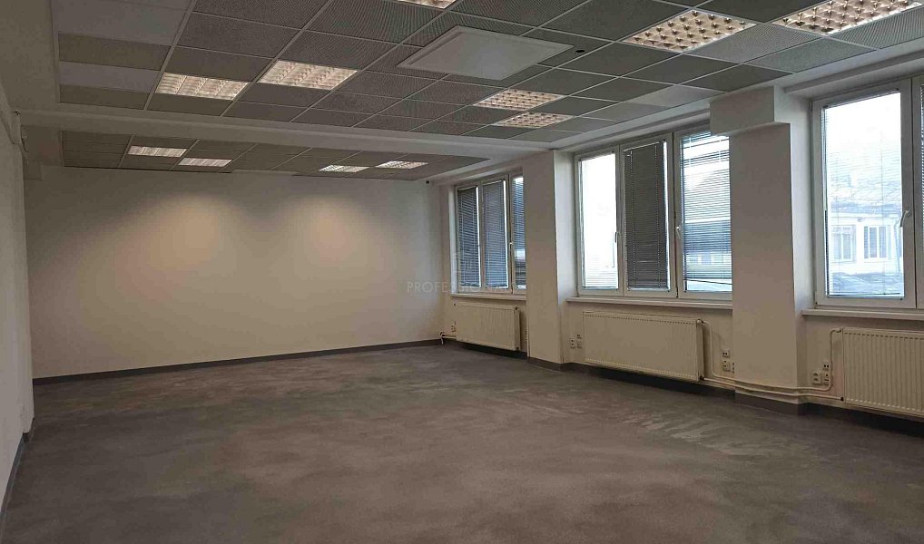 Pronájem skladovacích prostor 1 035 m², Praha – náhled fotky 5
