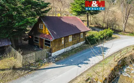 Prodej chaty/chalupy 78 m² s pozemkem 356 m², Velké Karlovice, okres Vsetín