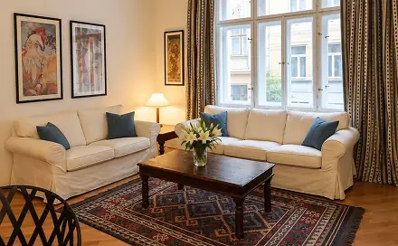 Pronájem bytu 3+1 80 m², Odborů, Praha 2 - Nové Město