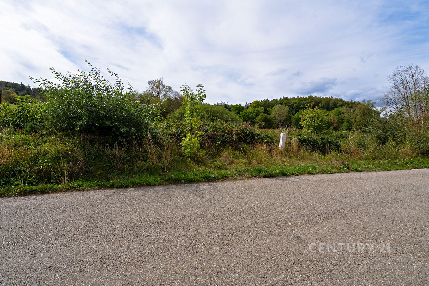 Prodej stavebního pozemku 812 m² – fotografie 5