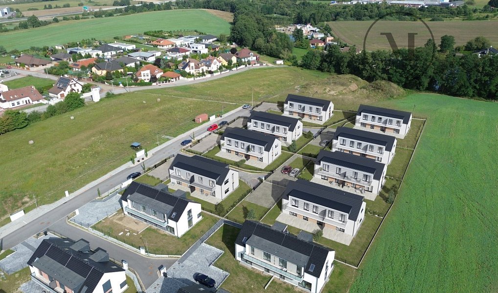 Prodej bytu 4+kk 99 m², Vráto – náhled fotky 14