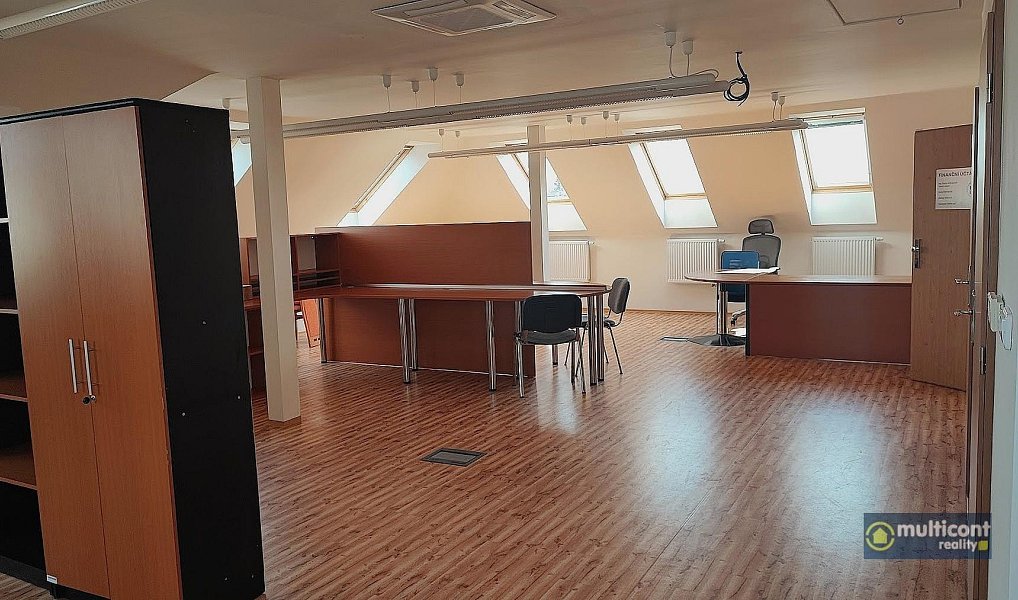 Pronájem kanceláře 118 m², Vyškov – náhled fotky 16