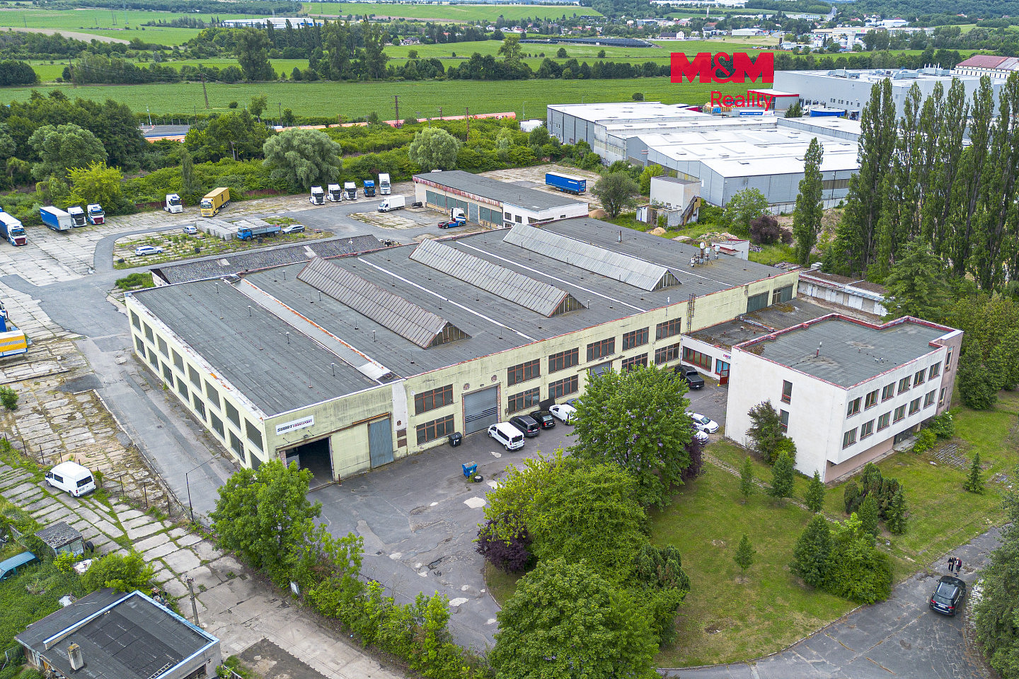 Prodej skladovacích prostor 4 992 m²