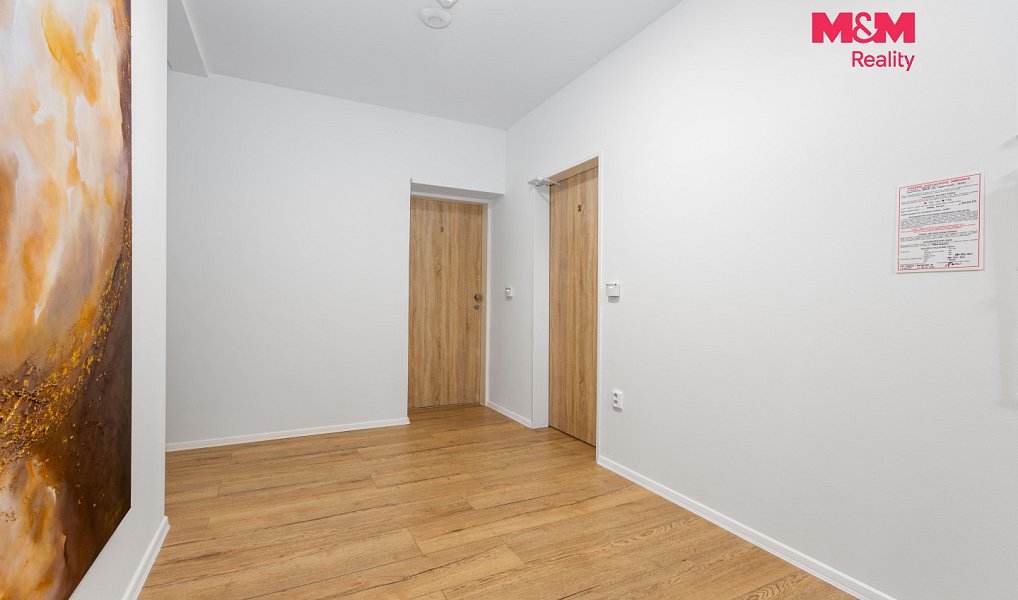 Prodej ubytovacího objektu 712 m², Horní Lhota – náhled fotky 10