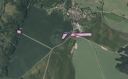 Prodej pole 13 772 m², Mladotice - Chrášťovice, okres Plzeň-sever