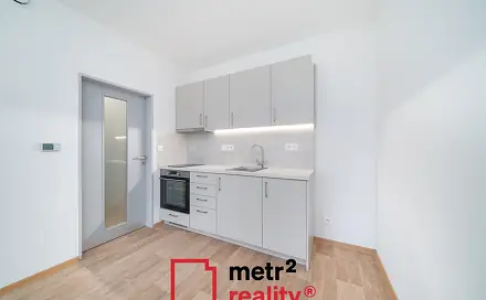 Pronájem bytu 1+kk 41 m², U solných mlýnů, Olomouc - Holice