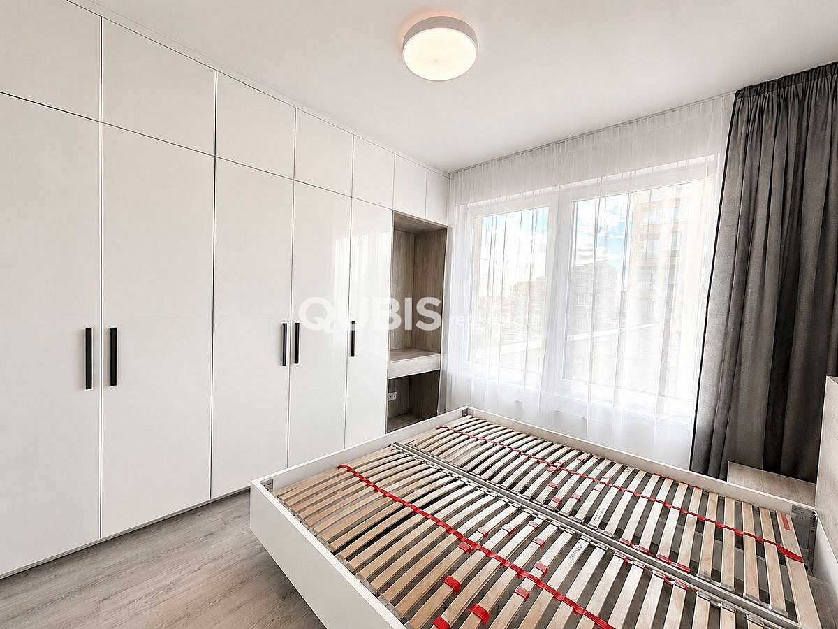 Pronájem bytu 2+kk 68 m² – fotografie 4