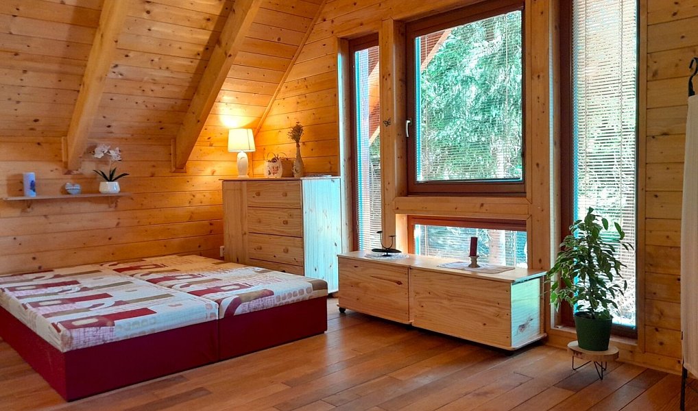 Prodej ubytovacího objektu 83 m², Plavy – náhled fotky 15