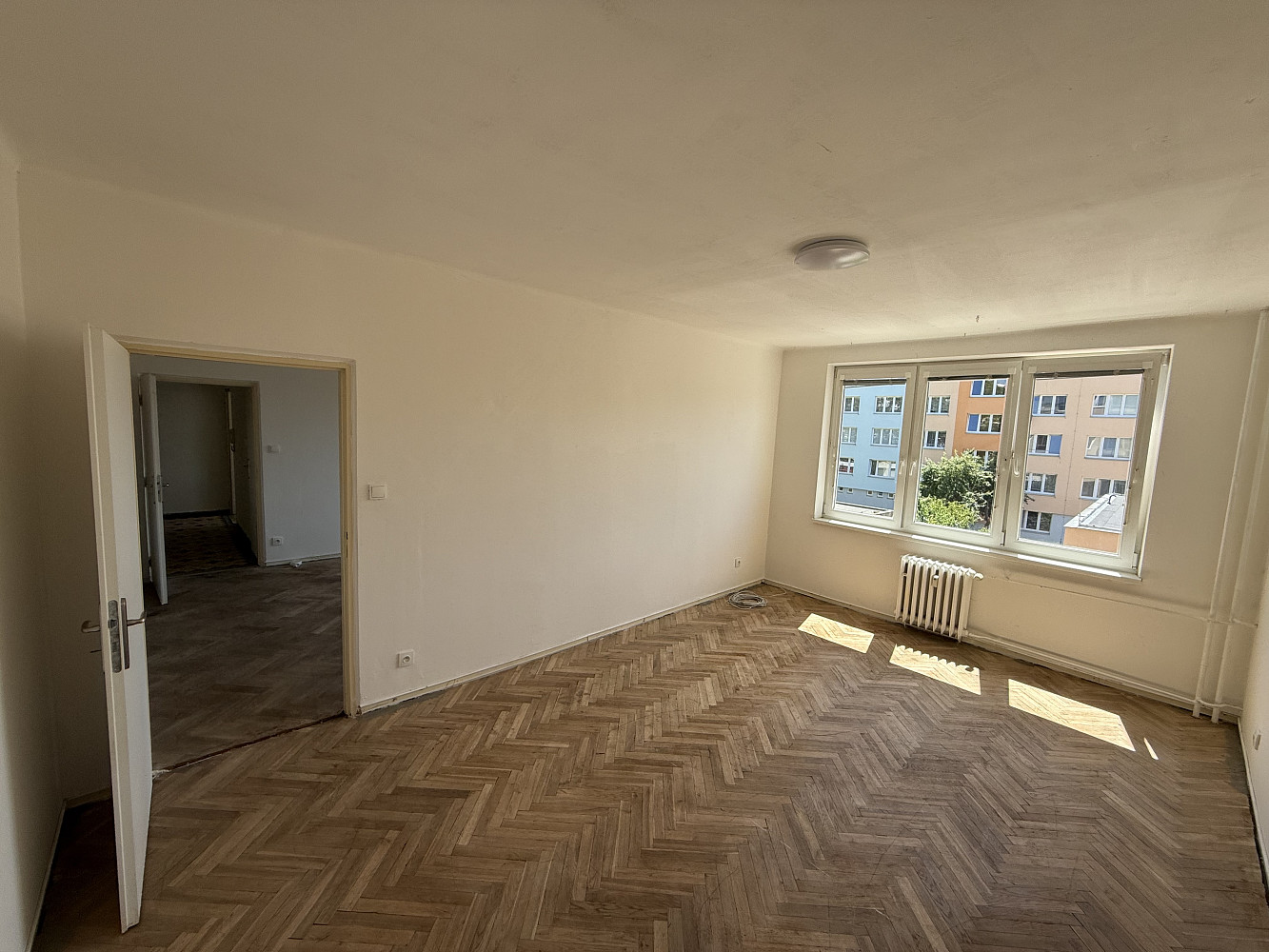 Prodej bytu 2+1 58 m² – fotografie 3
