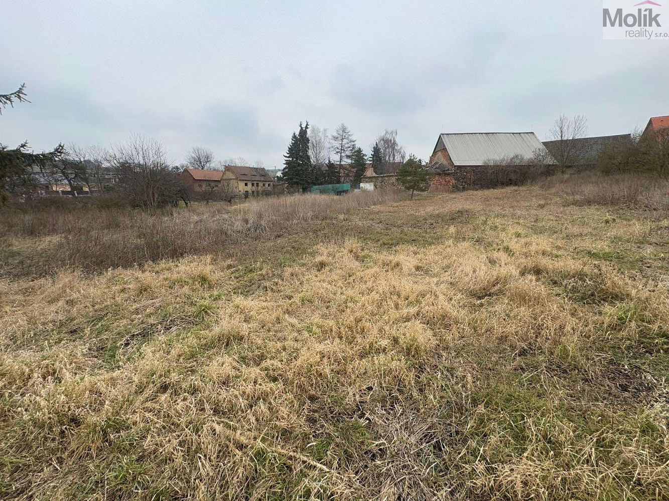 Prodej stavebního pozemku 2 174 m² – fotografie 2