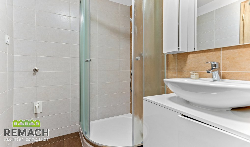 Pronájem bytu 1+kk 40 m², Náchod – náhled fotky 7