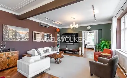 Pronájem bytu 4+kk 187 m²