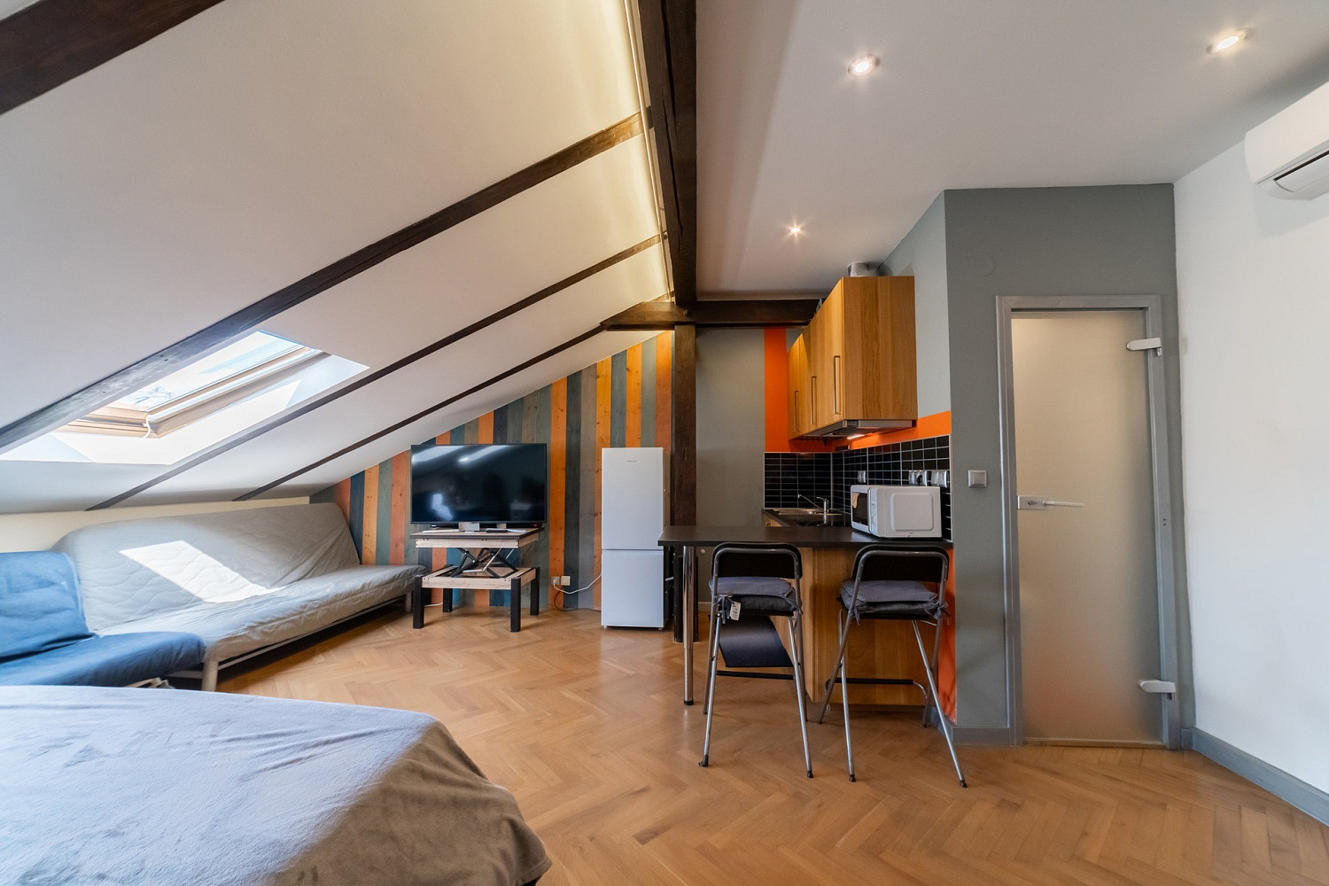 Prodej bytu 1+kk 45 m² – fotografie 5
