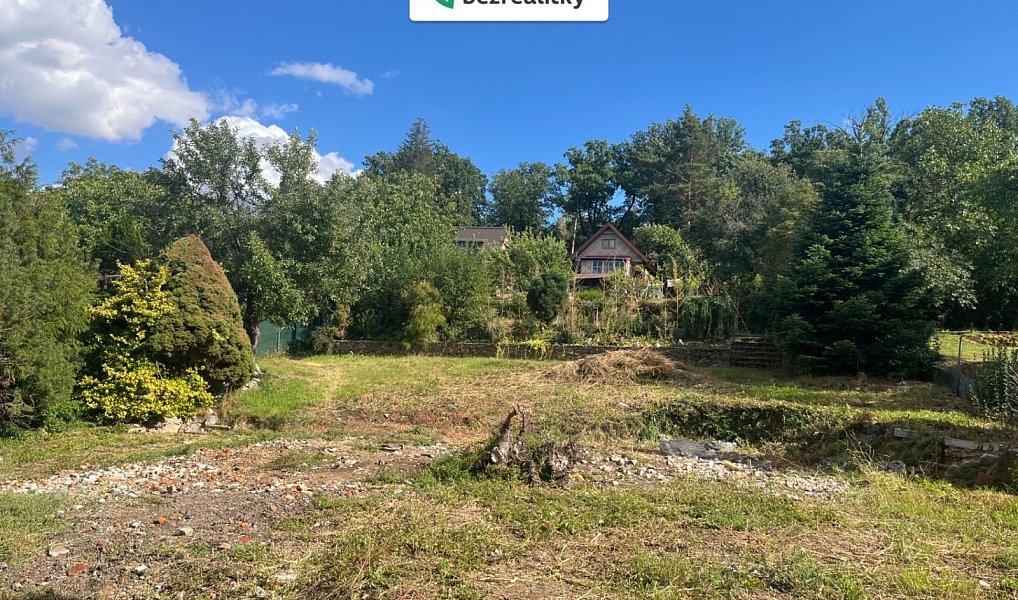 Prodej stavebního pozemku 882 m², Svinaře – náhled fotky 4