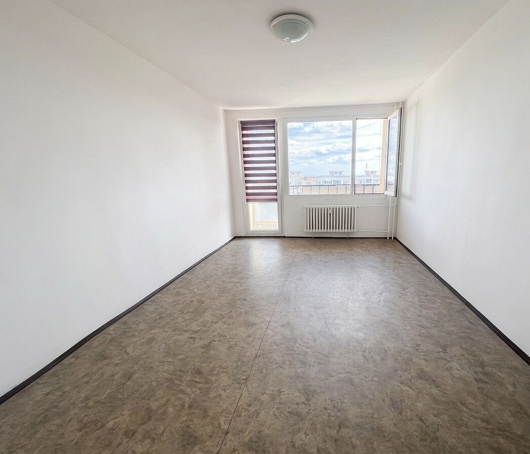 Prodej bytu 2+1 61 m² — photo 2
