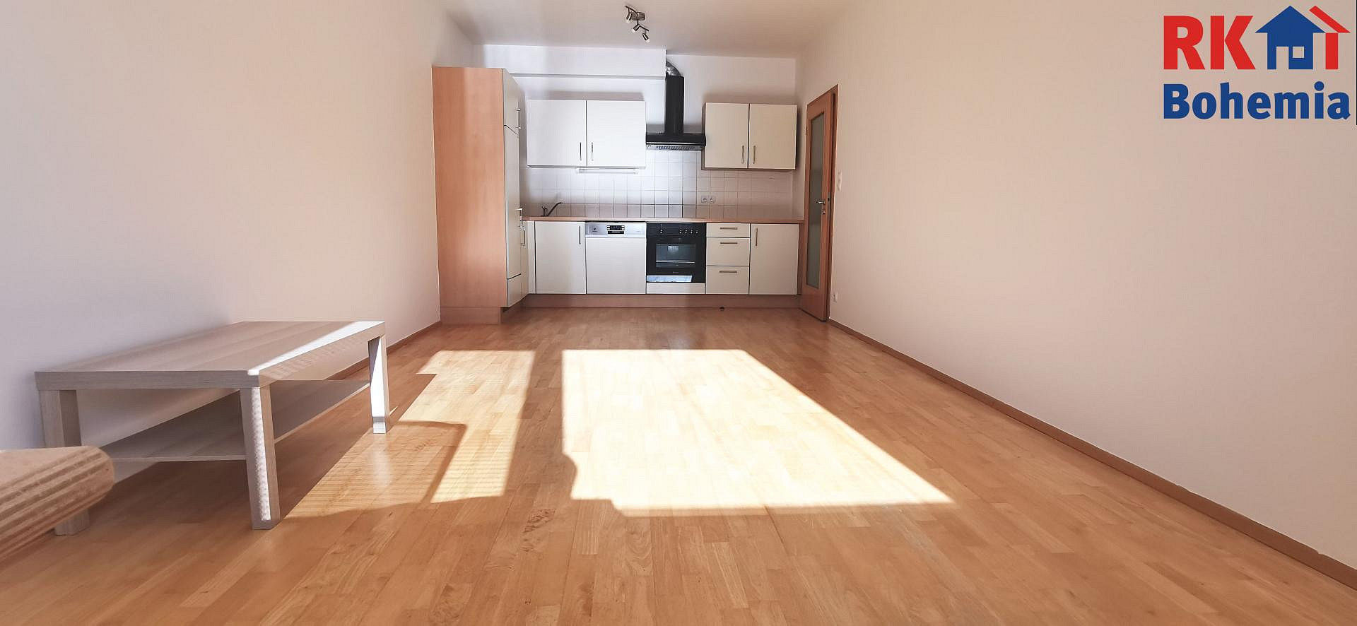 Pronájem bytu 2+kk 57 m² — photo 2
