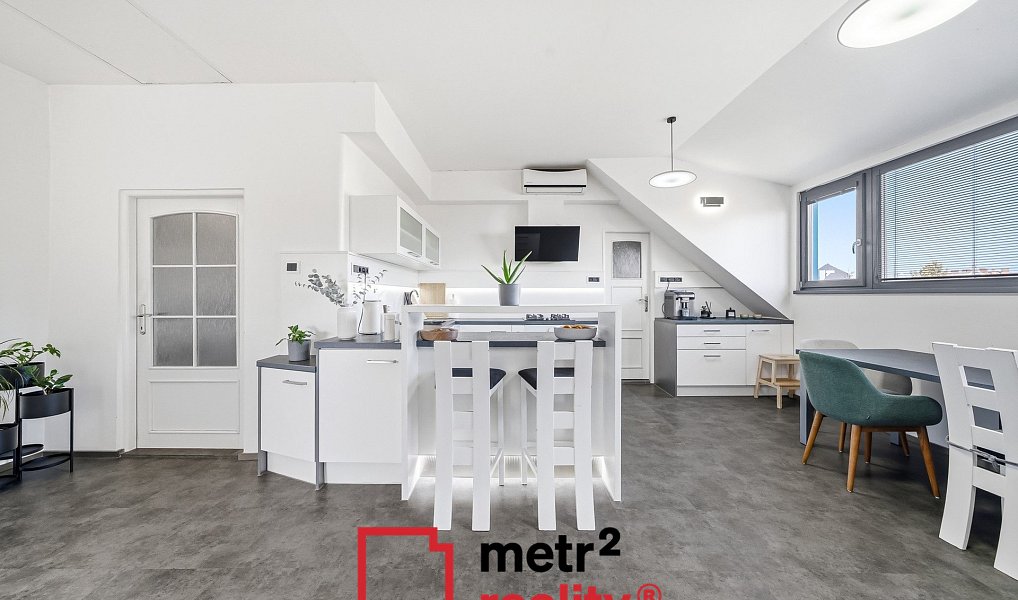 Prodej domu 678 m² s pozemkem 984 m², Olomouc – náhled fotky 30