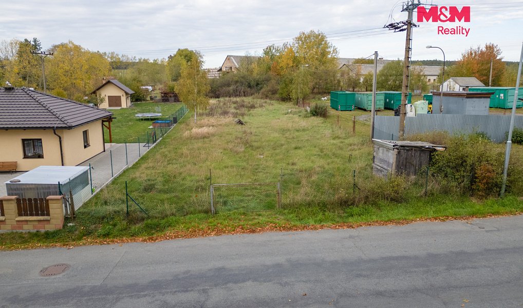 Prodej stavebního pozemku 1 300 m², Stráž – náhled fotky 2