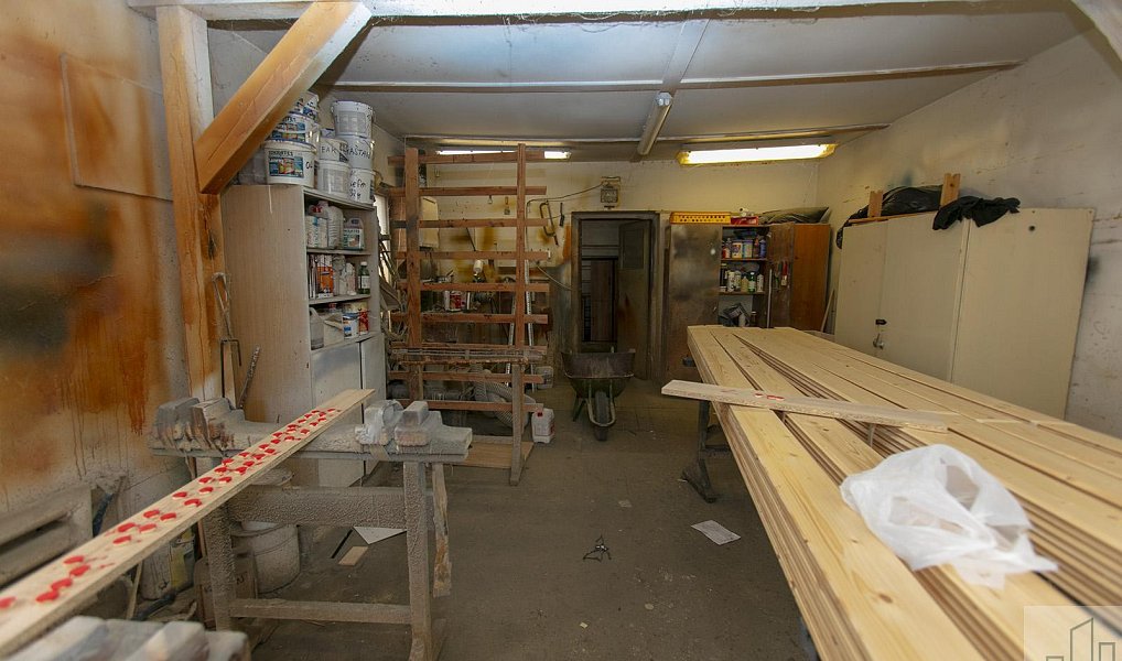 Prodej výrobních prostor 255 m², Lahošť – náhled fotky 15