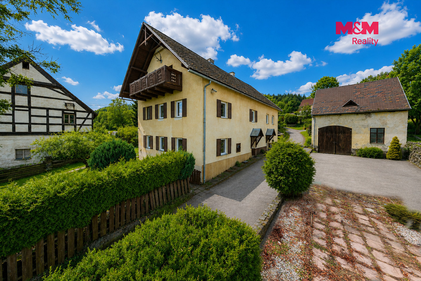 Prodej domu 225 m² s pozemkem 29 154 m² — photo 2