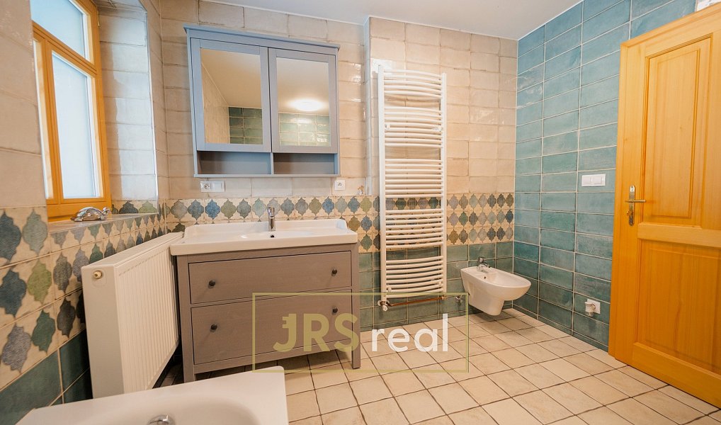Prodej domu 187 m² s pozemkem 2 699 m², Novosedly – náhled fotky 24