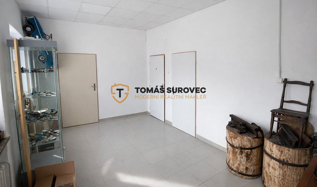Pronájem kanceláře 64 m², Valašské Klobouky – náhled fotky 11