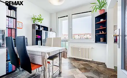 Prodej bytu 4+1 90 m², Renoirova, Praha 5 - Hlubočepy