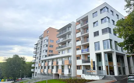 Pronájem ostatní Garáž, 18m2, Zlín, Nad Stráněmi, Zlín
